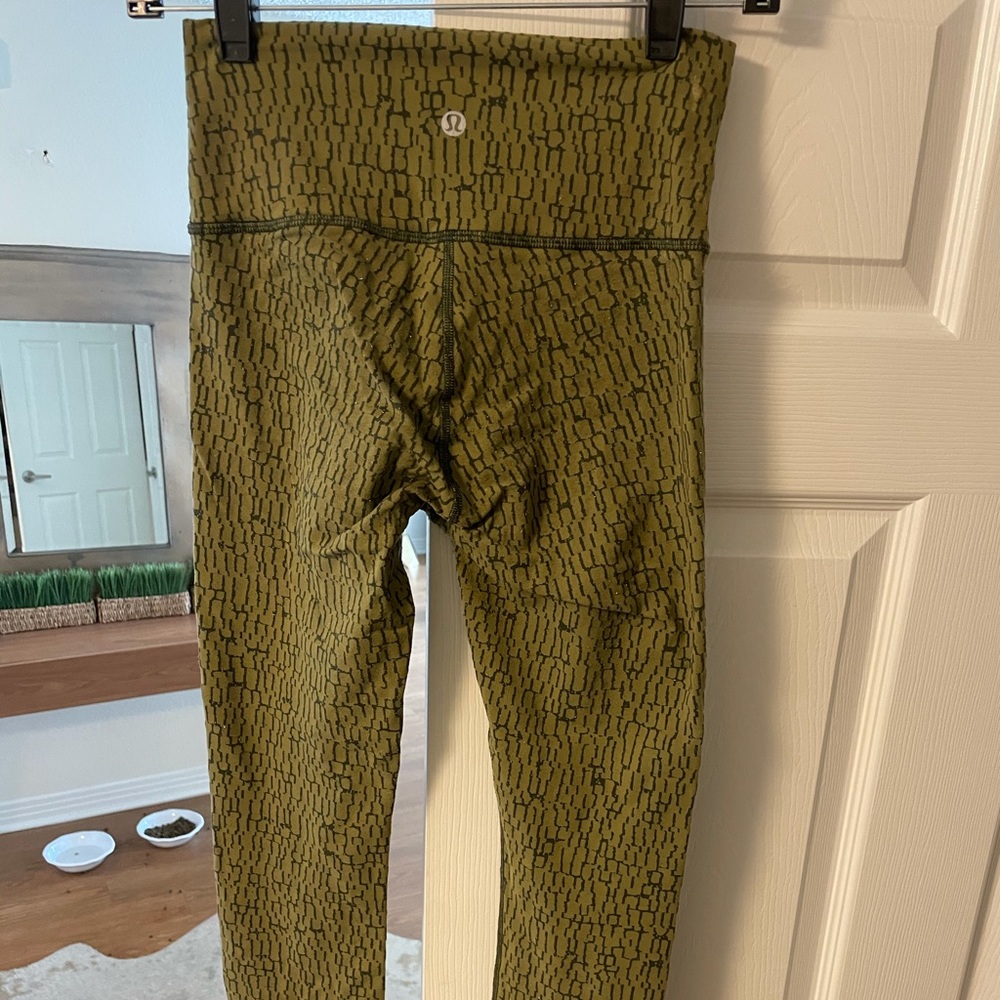 Lulu lemon leggings
